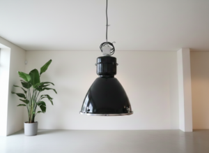 Lampe Industrielampe 1960 Schwarz
