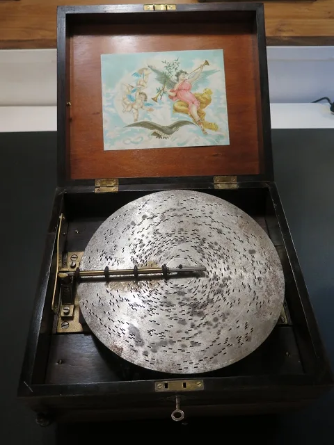 Spieluhr Adler Gründerzeit 1870 Nussbaum – Bild 6