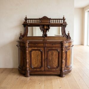 Buffetschrank Kredenz Gründerzeit 1880 Nussbaum