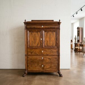 Kabinettschrank Silberschrank Biedermeier 1850 Mahagoni