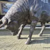 Skulptur Dekoration Stier Bronze 1,45 m – Bild 7