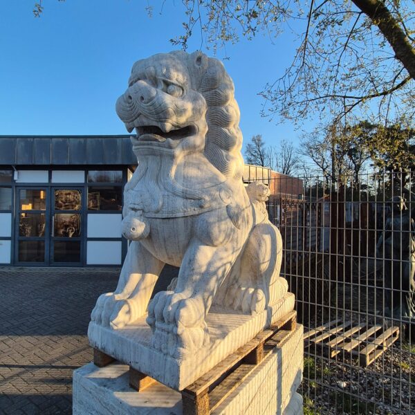 Marmor Dekoration Skulptur Löwen auf Sockel 1,65 m Set – Bild 4