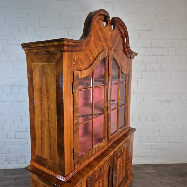 Vitrine Geschirrschrank Barock 1770 Nussbaum – Bild 10