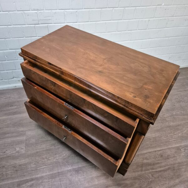 Kommode Biedermeier 1800 Nussbaum – Bild 14