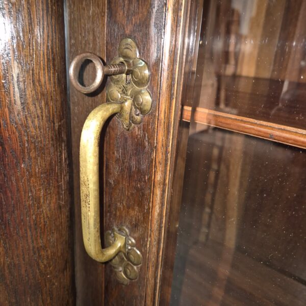 Vitrine Hochschrank Jugendstil 1920 Eiche – Bild 16