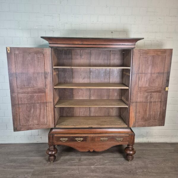Schrank Kleiderschrank Biedermeier 1820 Mahagoni – Bild 9