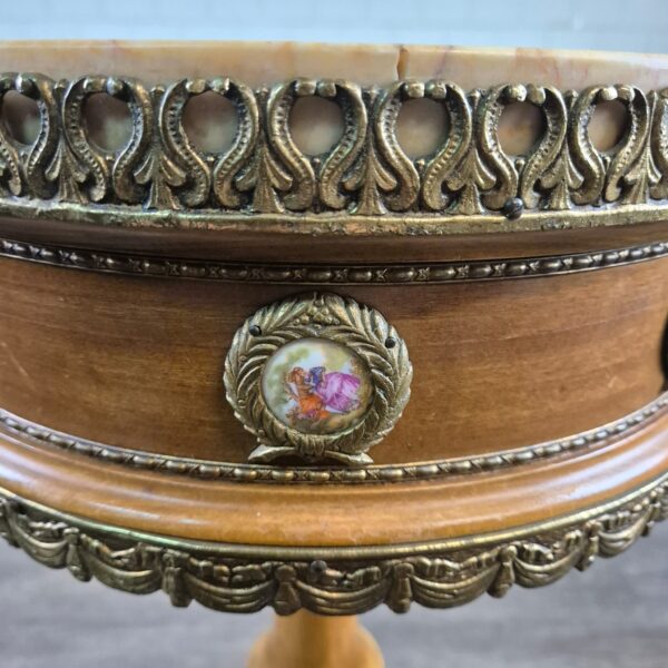 Beistelltisch Neubarock Nussbaum Marmor – Bild 5
