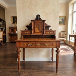 Damen-Schreibtisch Sekretär Gründerzeit 1880 Nussbaum