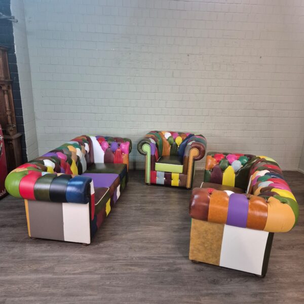 Chesterfield Couchgarnitur Modell Karneval 3-2-1 Leder – Bild 2