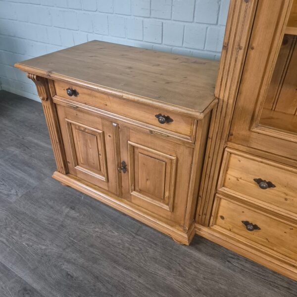 Vitrine mit Sideboard Schrank 1,77 m Kiefer – Bild 7