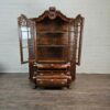 Vitrine Schrank Neubarock Nussbaum 1,47 m – Bild 10