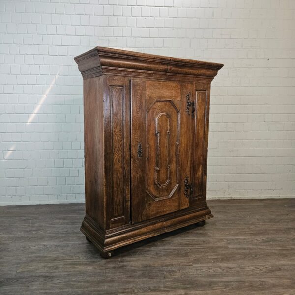 Schrank Kleiderschrank Barock 1780 Eiche