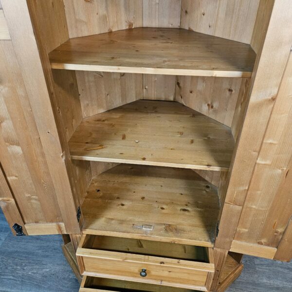 Eckschrank 1,10 m Kiefer – Bild 12