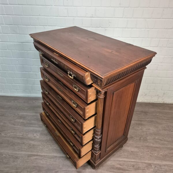 Hochkommode Kommode Gründerzeit 1880 Nussbaum – Bild 9