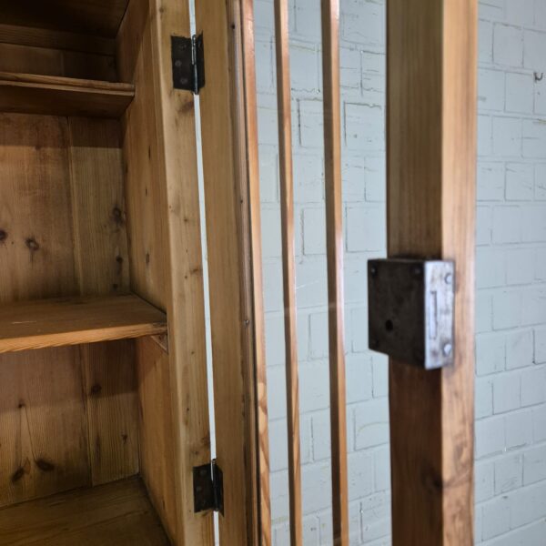Buffetschrank Schrank Jugendstil 1905 Kiefer – Bild 10