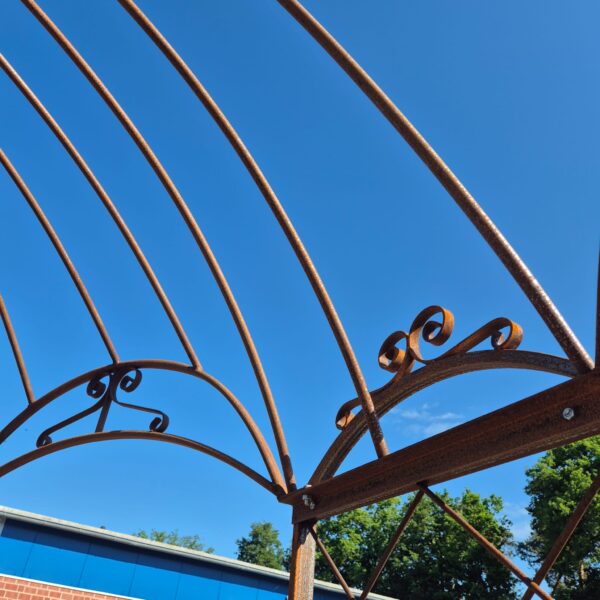 Pavillon Pergola Stahl in Rostoptik Ø 3,50 m – Bild 5
