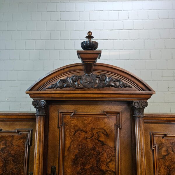 Buffetschrank Schrank Gründerzeit 1880 Nussbaum – Bild 12