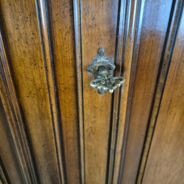 Kabinettschrank Schrank Neubarock Mahagoni – Bild 10