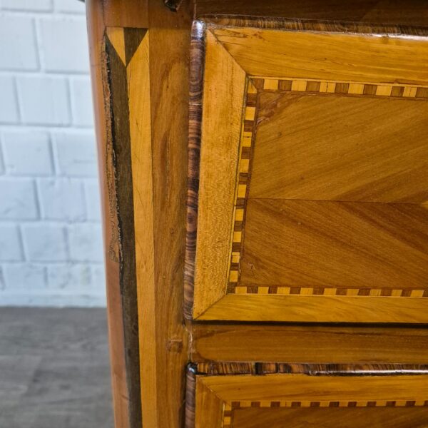Kommode Biedermeier 1810 Nussbaum – Bild 7
