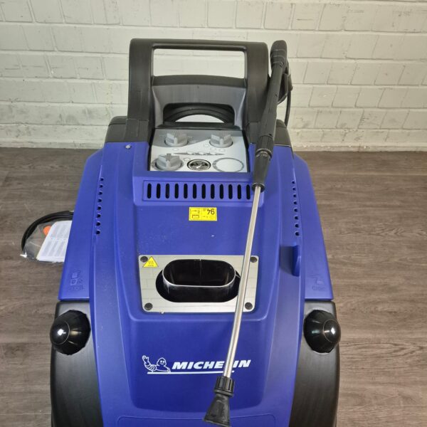 Profi Heißwasser-Hochdruckreiniger Michelin MPX 220 JET – Bild 3