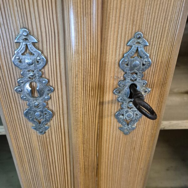 Vitrine Geschirrschrank Louis Philippe 1860 Kiefer – Bild 11