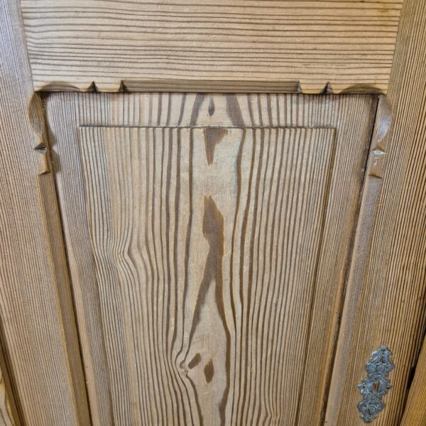 Vitrine Geschirrschrank Louis Philippe 1860 Kiefer – Bild 9
