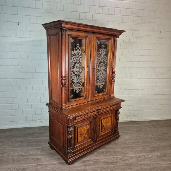 Vitrine Bücherschrank Gründerzeit 1880 Nussbaum