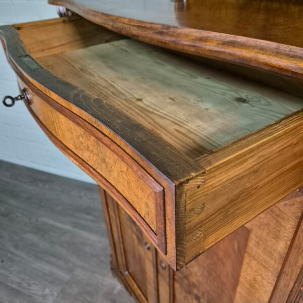 Vertiko mit Aufsatz Louis Philippe 1860 Nussbaum – Bild 14