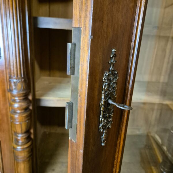 Vitrine Bücherschrank Gründerzeit 1880 Nussbaum – Bild 18