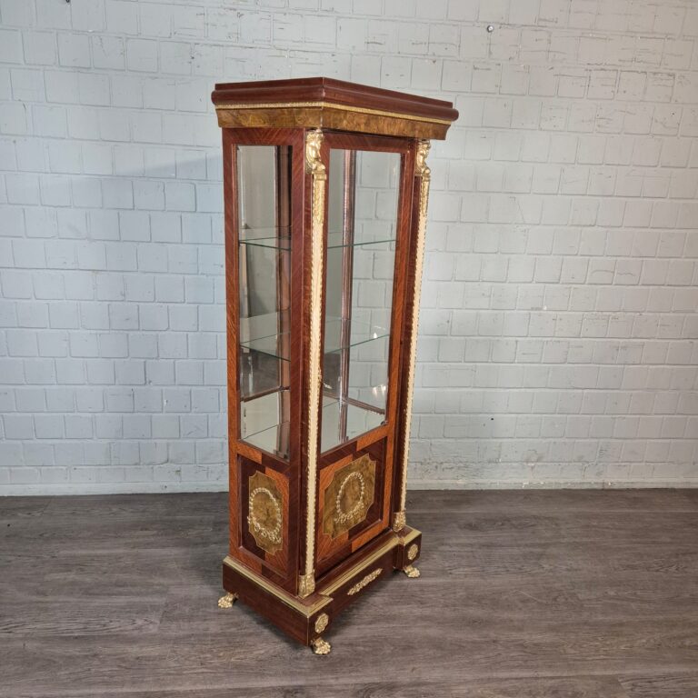 Vitrine Nussbaum Empirestil 0,66 m – Bild 4