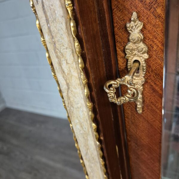 Vitrine Nussbaum Empirestil 0,66 m – Bild 14