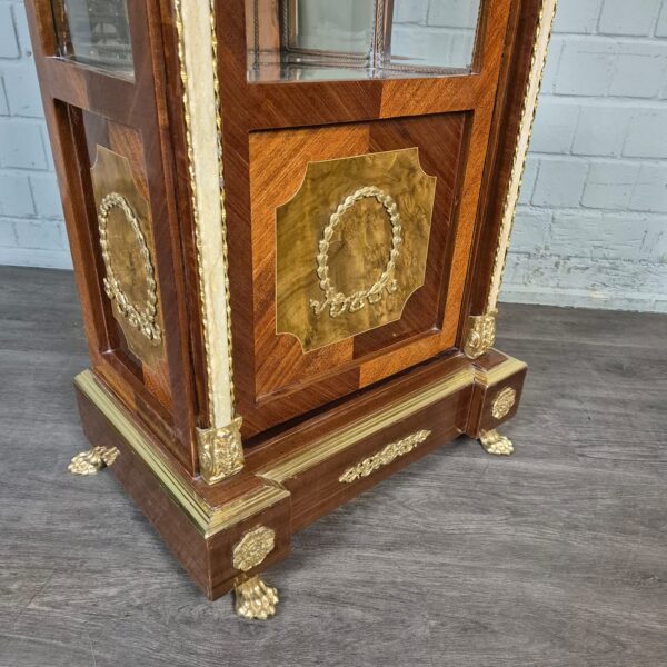 Vitrine Nussbaum Empirestil 0,66 m – Bild 5