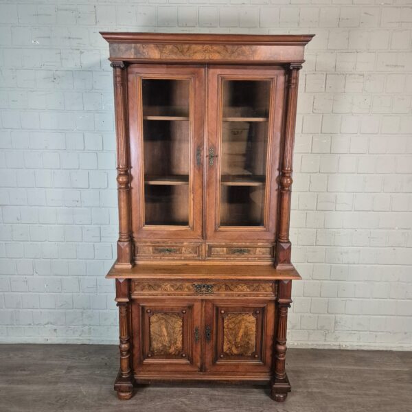 Vitrine Bücherschrank Gründerzeit 1880 Nussbaum – Bild 2