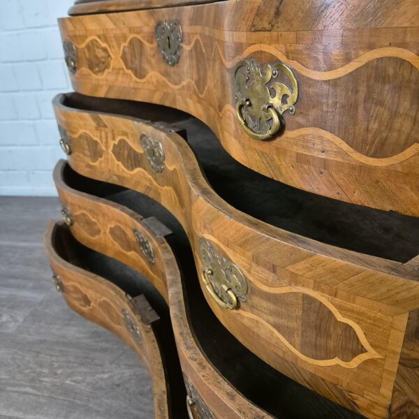 Barockkommode Kommode Barock 1770 Nussbaum – Bild 13