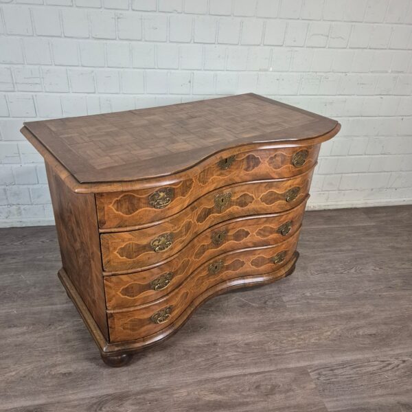 Barockkommode Kommode Barock 1770 Nussbaum