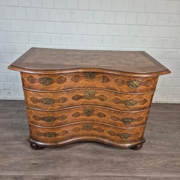 Barockkommode Kommode Barock 1770 Nussbaum – Bild 3