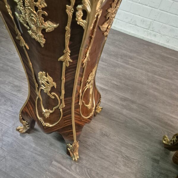Säulen-Set Barockstil Marmor Nussbaum 1,50 m – Bild 6