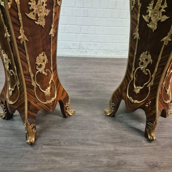 Säulen-Set Barockstil Marmor Nussbaum 1,50 m – Bild 7