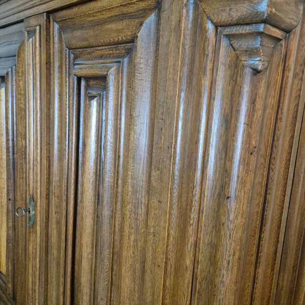 Frankfurter Wellenschrank Kleiderschrank Barock 1780 Eiche – Bild 8