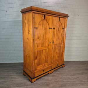 Schrank Kleiderschrank Biedermeier 1850 Kirschbaum