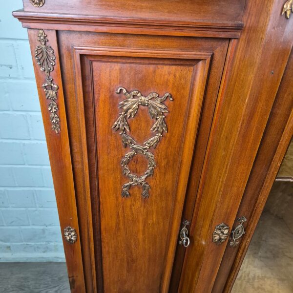 Buffet-Vitrine Anrichte Jugendstil 1900 Nussbaum – Bild 4