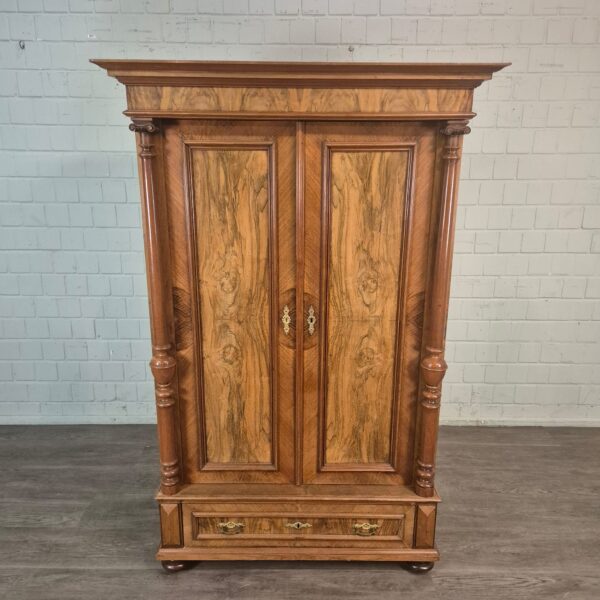 Kleiderschrank Schrank Gründerzeit 1880 Nussbaum – Bild 2