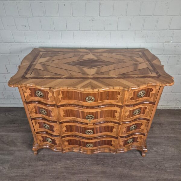 Barockkommode Kommode Barock 1780 Nussbaum – Bild 2