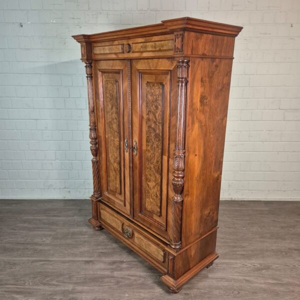 Kleiderschrank Schrank Gründerzeit 1880 Nussbaum – Bild 3