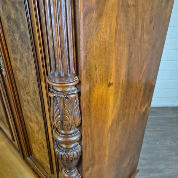 Kleiderschrank Schrank Gründerzeit 1880 Nussbaum – Bild 6