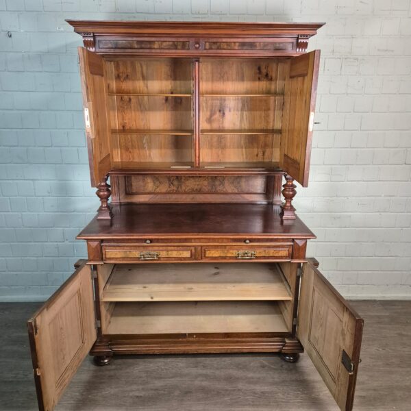 Buffetschrank Schrank Gründerzeit 1880 Nussbaum – Bild 14