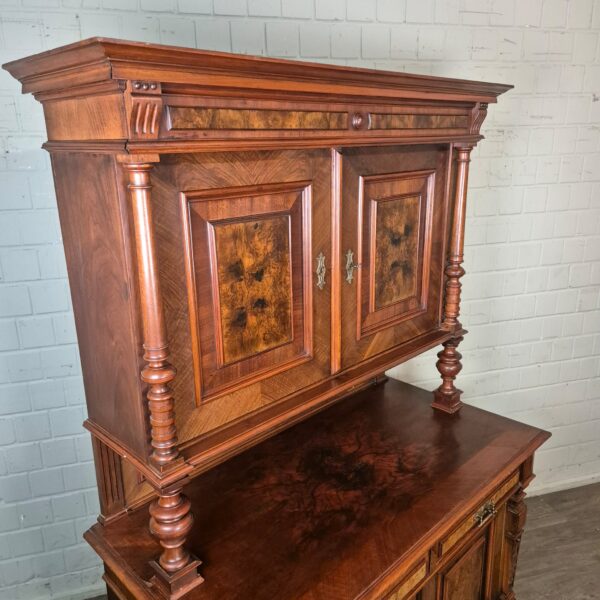 Buffetschrank Schrank Gründerzeit 1880 Nussbaum – Bild 3