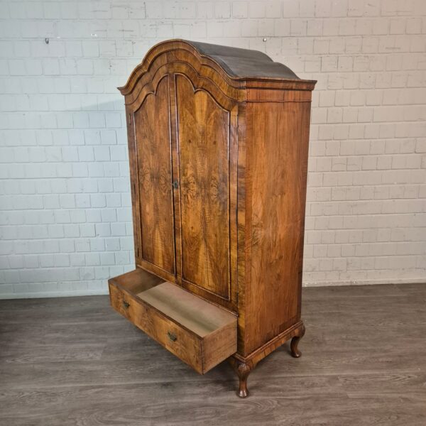 Schrank Kleiderschrank Biedermeier 1800 Nussbaum – Bild 14