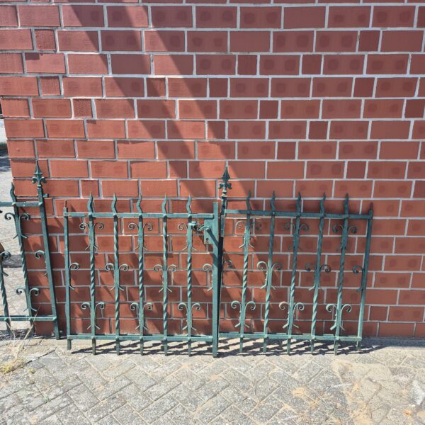 Gartenzaun Zaunelement Gründerzeit 1880 Schmiedeeisen 21,00 m – Bild 5