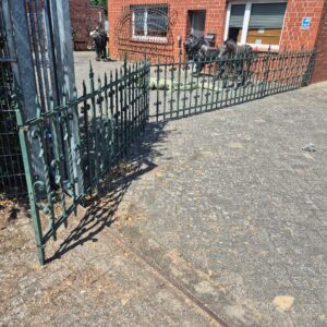 Gartenzaun Zaunelement Gründerzeit 1880 Schmiedeeisen 21,00 m